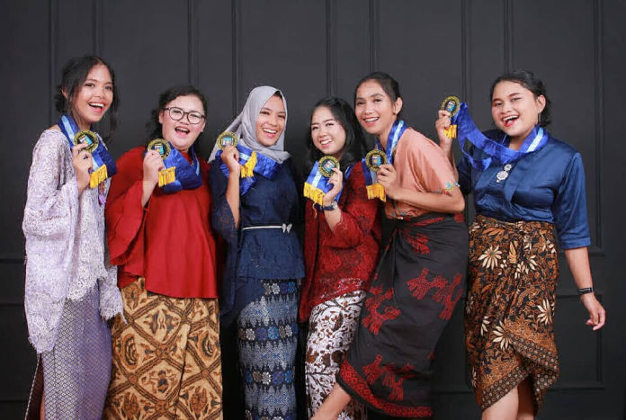 Foto Wisuda Potrait