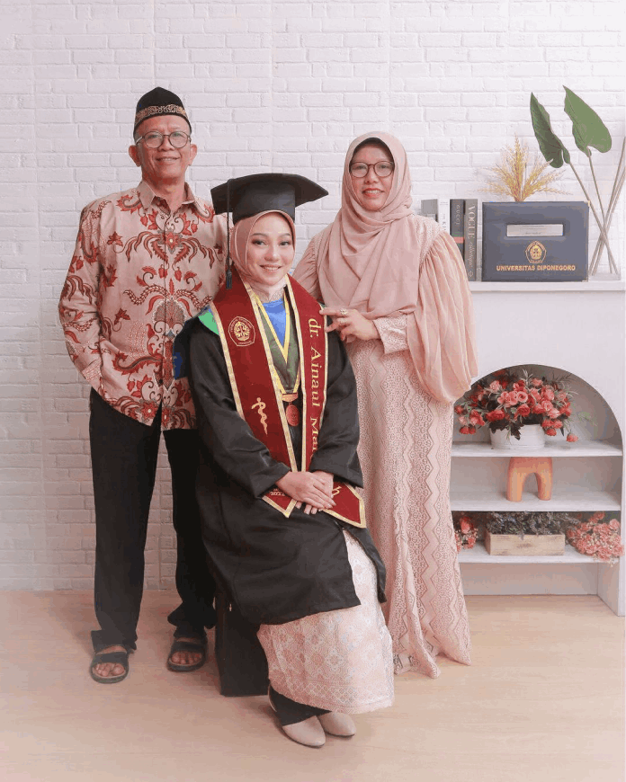Foto Wisuda Potrait Kedokteran